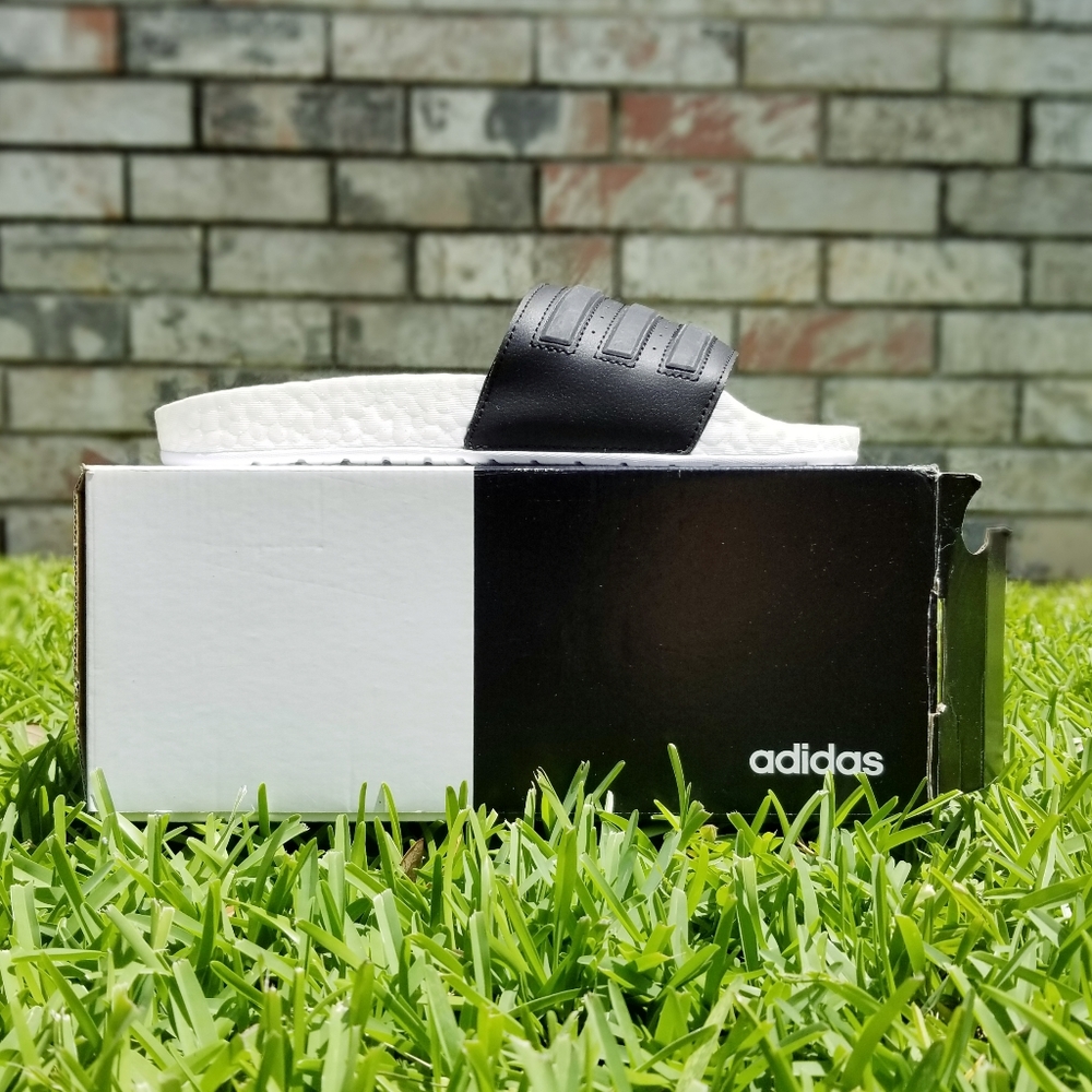 Size 8 (9.5w) adidas Adilette Boost Slides Slippers Sandals - New DS